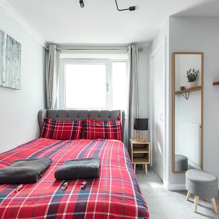 City Centre Stylish Apartment With Free Parking Edinburgh Exterior foto